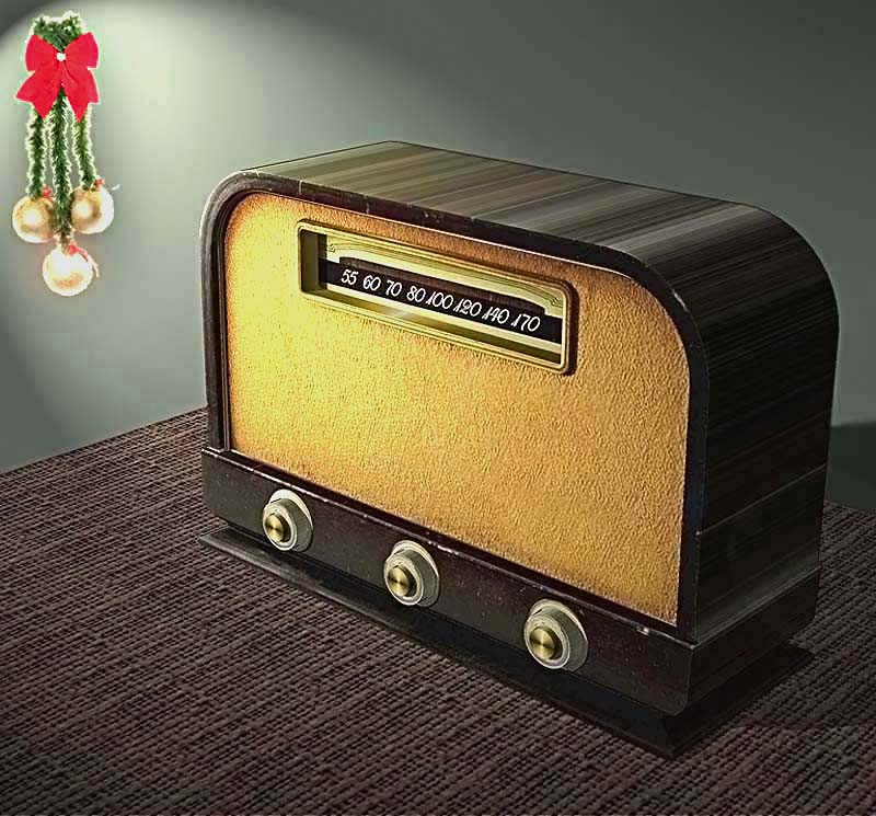old radio.jpg