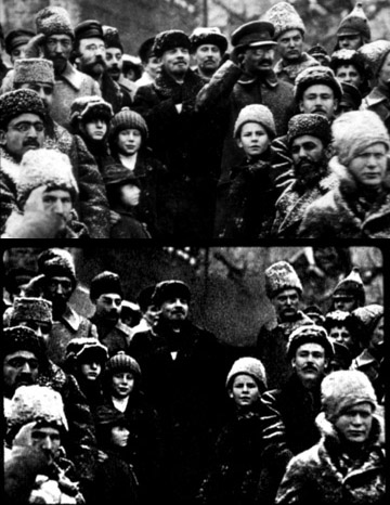 Soviet_leaders_Red_Square_Moscow_1919.jpg