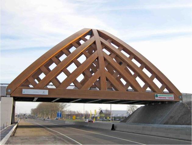 Wooden-bridge-in-Netherlands-by-OAK-Architects_1.jpg