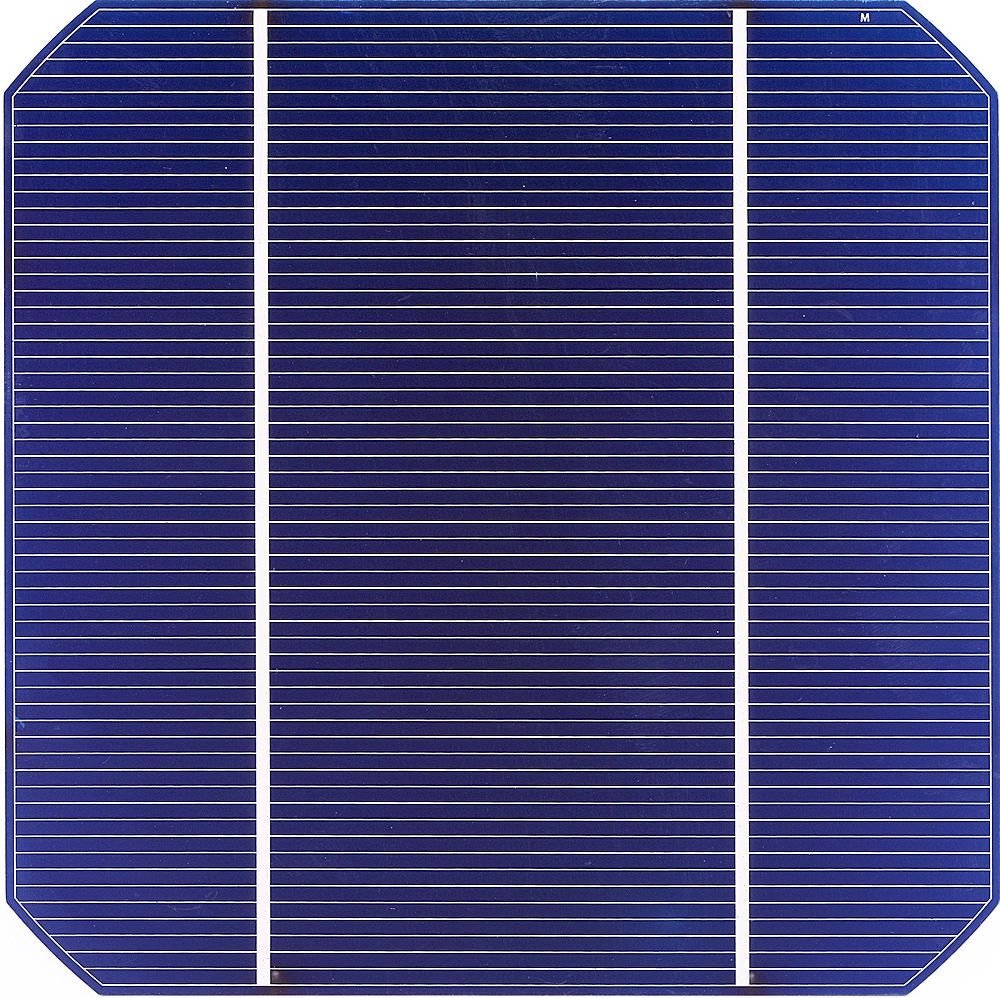 monocrystalline-photovoltaic-solar-cell-370450.jpg