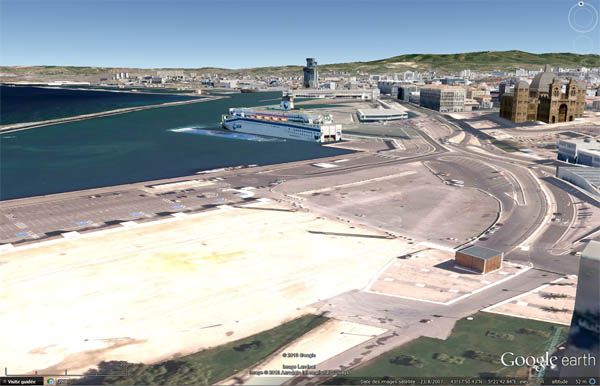 Vu du port de Marseille selon GoogleEarth...
