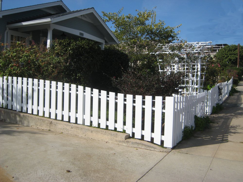 San-Diego-Picket-Fence.JPG