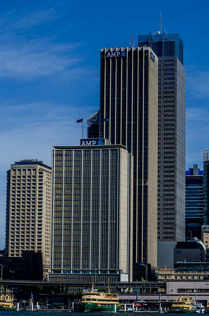 678px-AMP_Building_and_AMP_Centre._Sydney.jpg