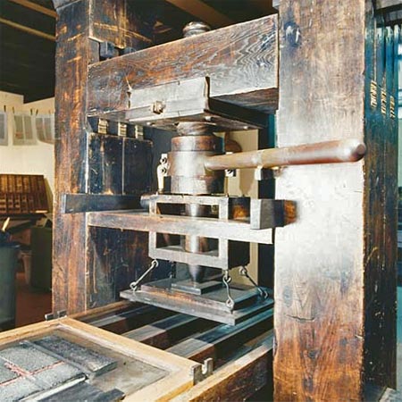 printing-history-gutenberg-printing-press.jpg