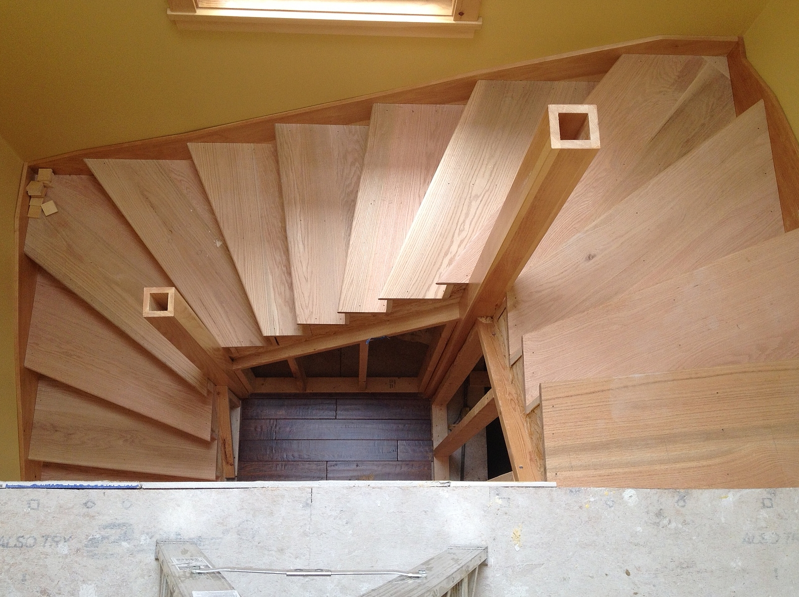 Staircase from above.jpg