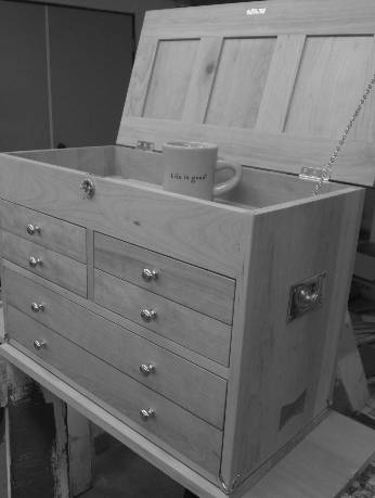 Treasure chest not finished 001.jpg