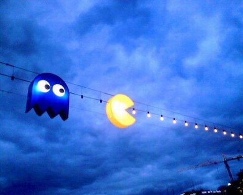 Hilarious-Pacman-Lights.jpeg